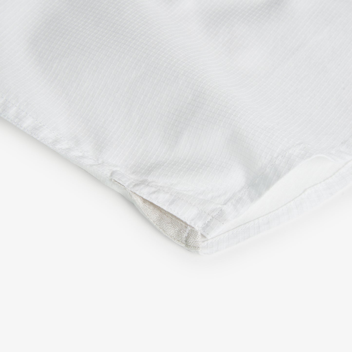 Camicia bianca in cotone tessuto a fantasia collo Mao