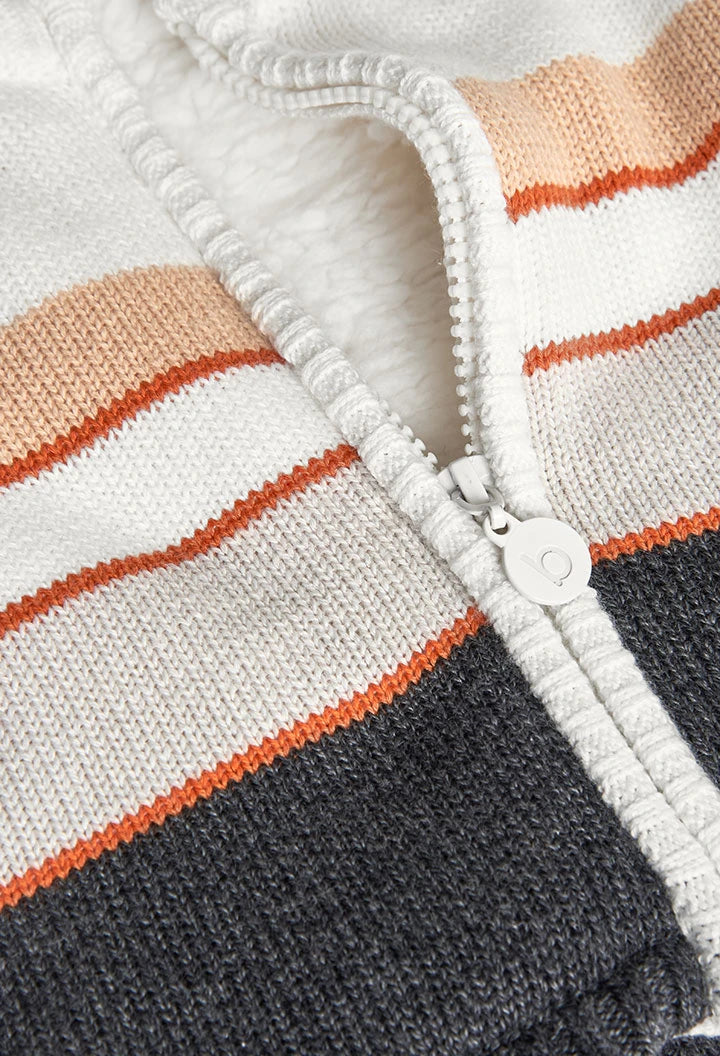 Giacca in maglia bianca per neonati