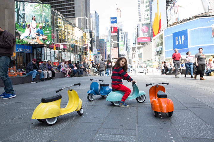 Ambosstoys - PRIMO Scooter cavalcabile artigianale in metallo - colore turchese