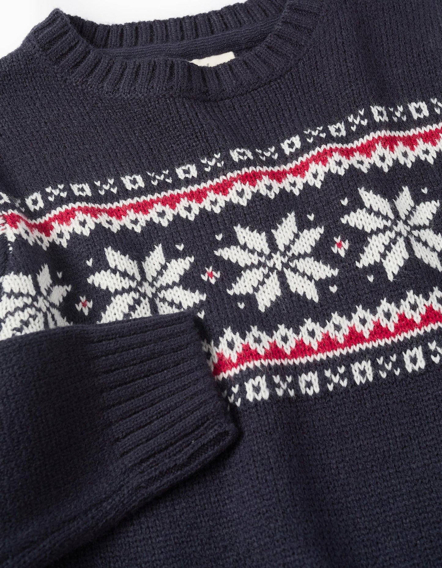 Maglione natalizio lavorato a maglia blu scuro